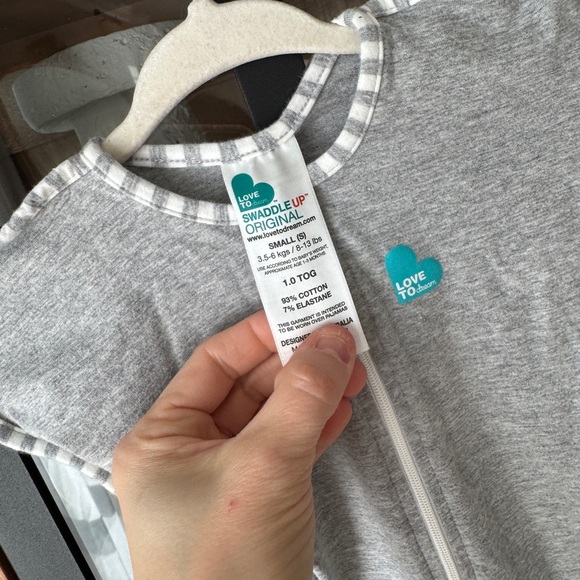 Love To Dream swaddle baby sleep sack arms up newborn size small grey unisex - Picture 2 of 6